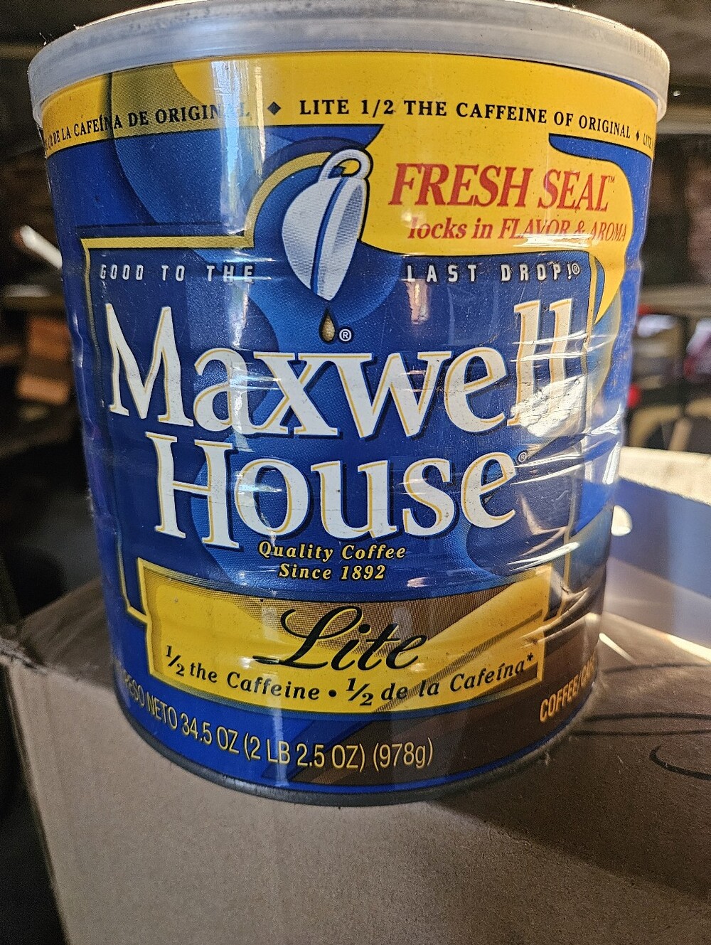 Maxwell House Lite Coffee Metal Can With Original Plastic Lid